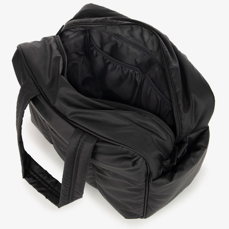 Women's large capacity travel duffel bag