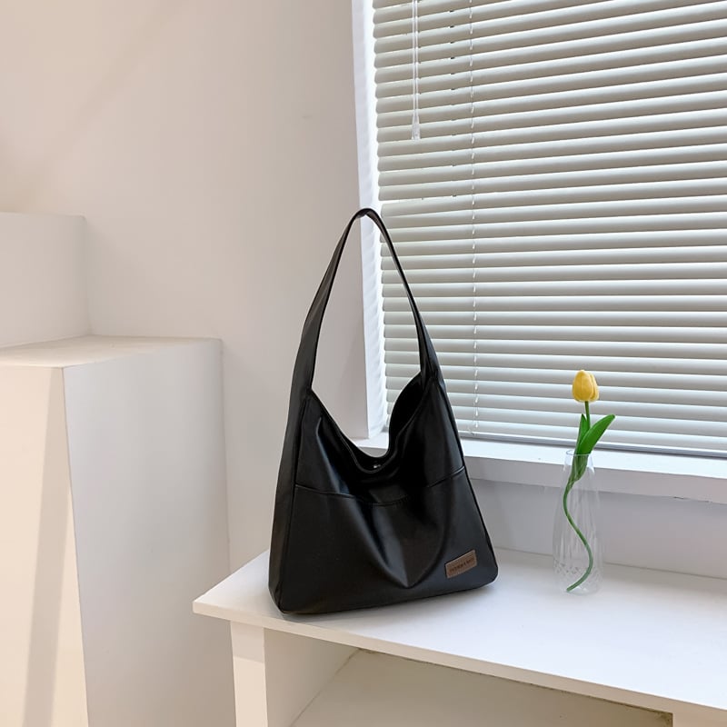 Simple leather tote bag👜
