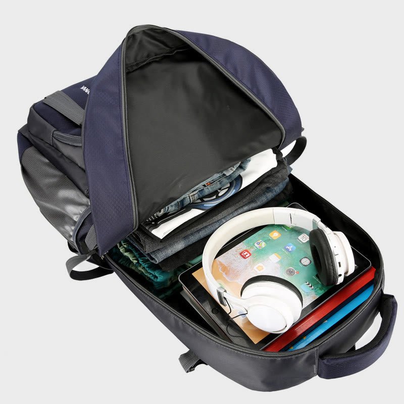 Men's lightweight outdoor hiking backpack