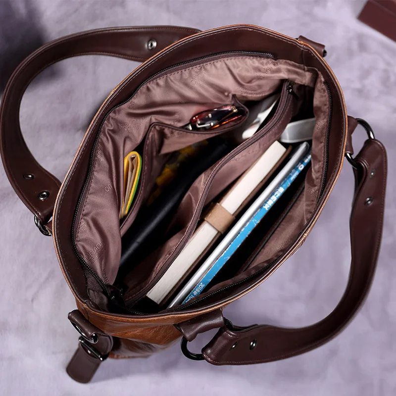 Women's Vintage Faux Leather Handbag – product view 5